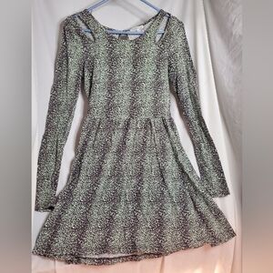 Leopard Print Size M medium animal dress long sleeve Charlotte Russe Stretchy